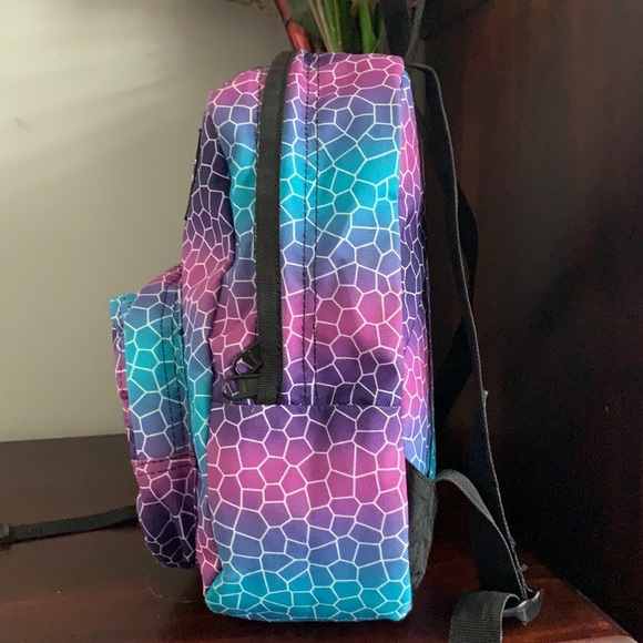 Backpack Mini - Picture 2 of 3